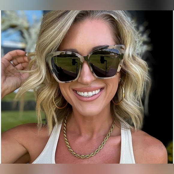 NWT | Diff Eyewear | Becky II | Tortoise Shell Polarized Cat-Eye Sunglasses - Picture 5 of 15